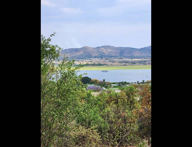 960M² VACANT LAND FOR SALE IN KOSMOS RIDGE